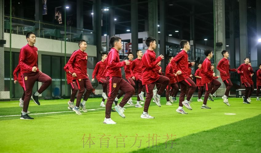 “双节”训练不放松 中国足协青训中心精英训练营如火如荼